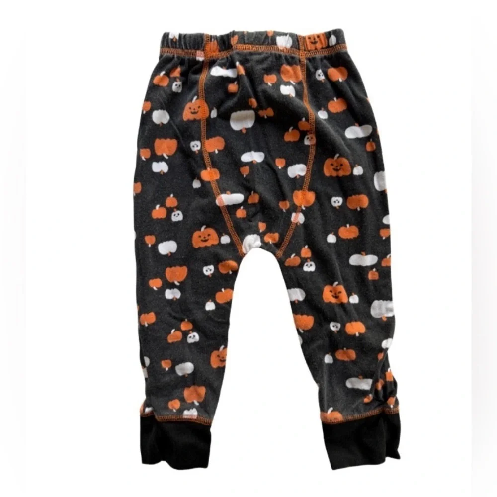 Cat & Jack Halloween “Boo!” 2-Piece Set - Picture 6 of 8